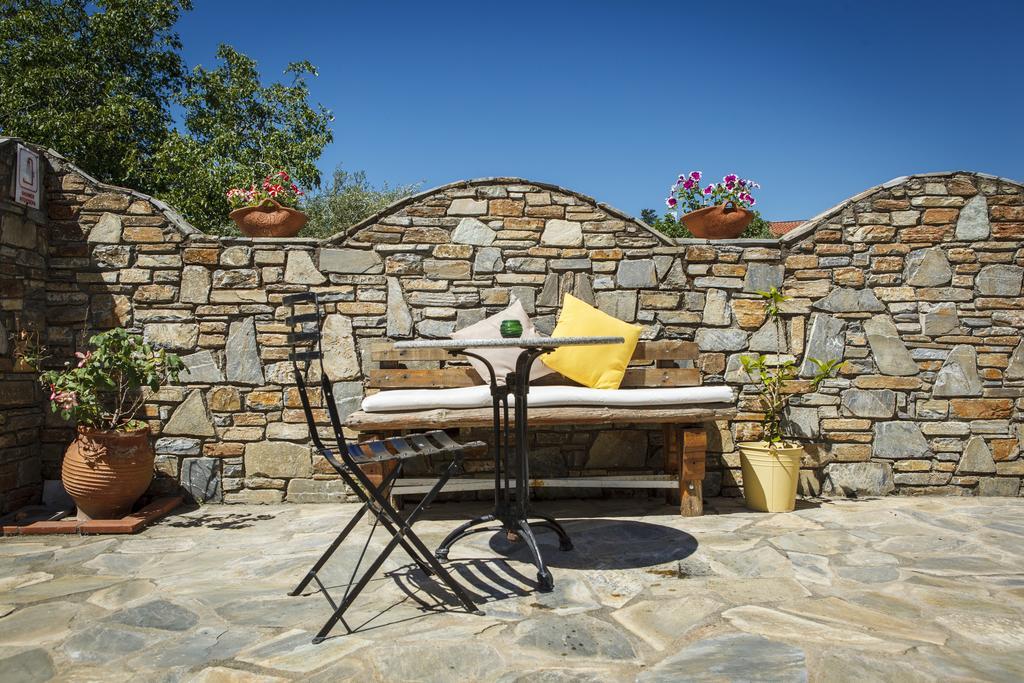 Seranides Boutique Hotel Kato Gatzea Exterior photo